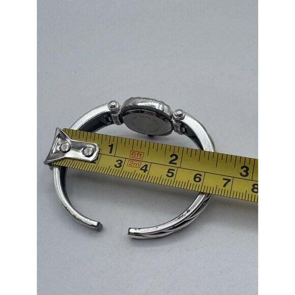 Vintage Pedre Watch Women Silver Tone Square Open Hinge Band Needs Battery - Picture 9 of 10